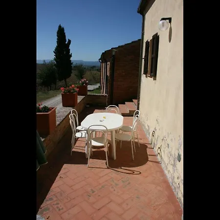 Chianacce Sleeps 6 Pool דירה